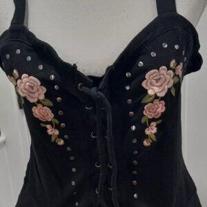 Aeropostale Ladies Embroided Pink Rose Top Size Large